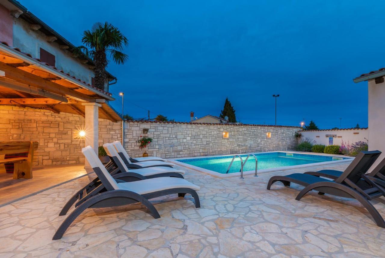 Villa Casa Bepi Kanfanar Esterno foto