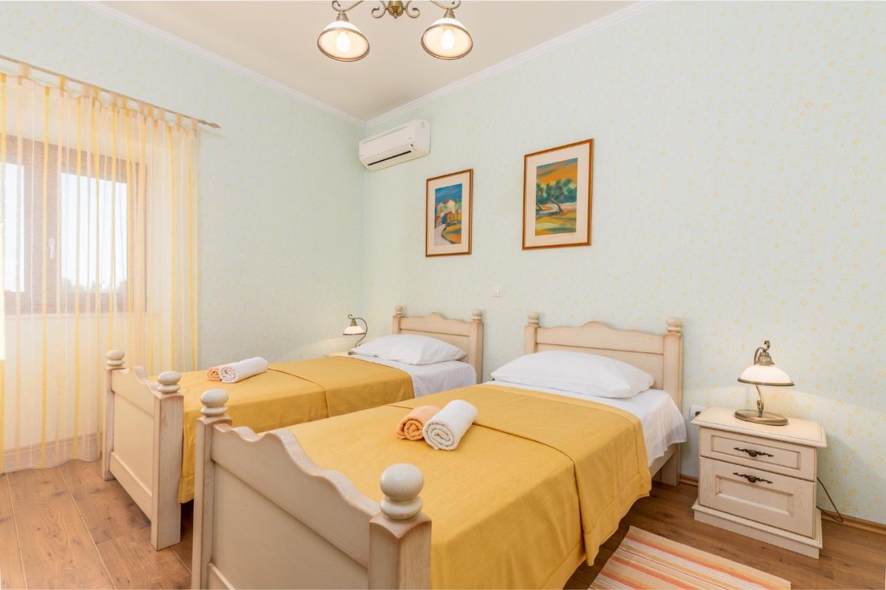 Villa Casa Bepi Kanfanar Esterno foto